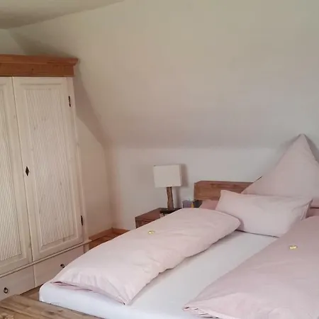 Haus Liebevoll In Wald 102