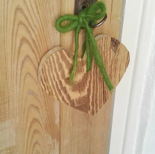 Haus Liebevoll In Wald 102 גונצנהאוזן