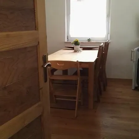 Haus Liebevoll In Wald 102 Vakantiehuis *