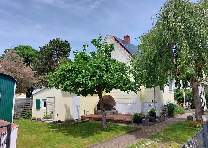 Haus Liebevoll In Wald 102