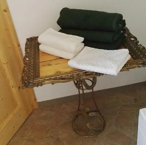 Ferienhaus Haus Liebevoll In Wald 102